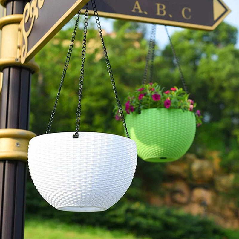 Plastic Rattan Hanging Planter Basket with Drainage Hole