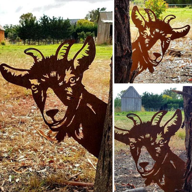 Outdoor garden farm peeping goat metal artwork interior decoration (meaning pastoral, natural and friendly)