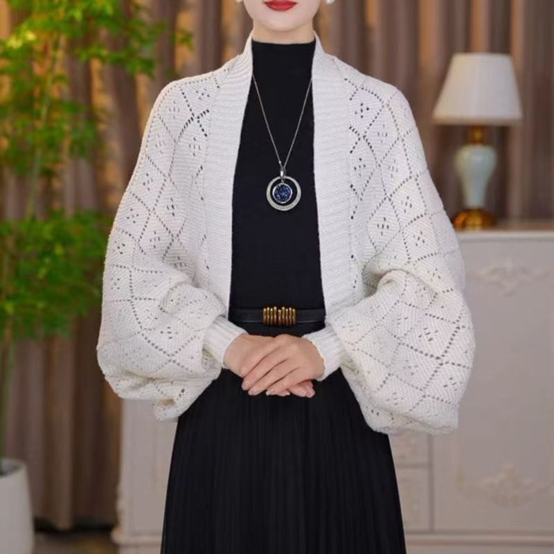 🔥2025 New Fashion🎀Fashion Hollow Out Knitted Shawl Coat