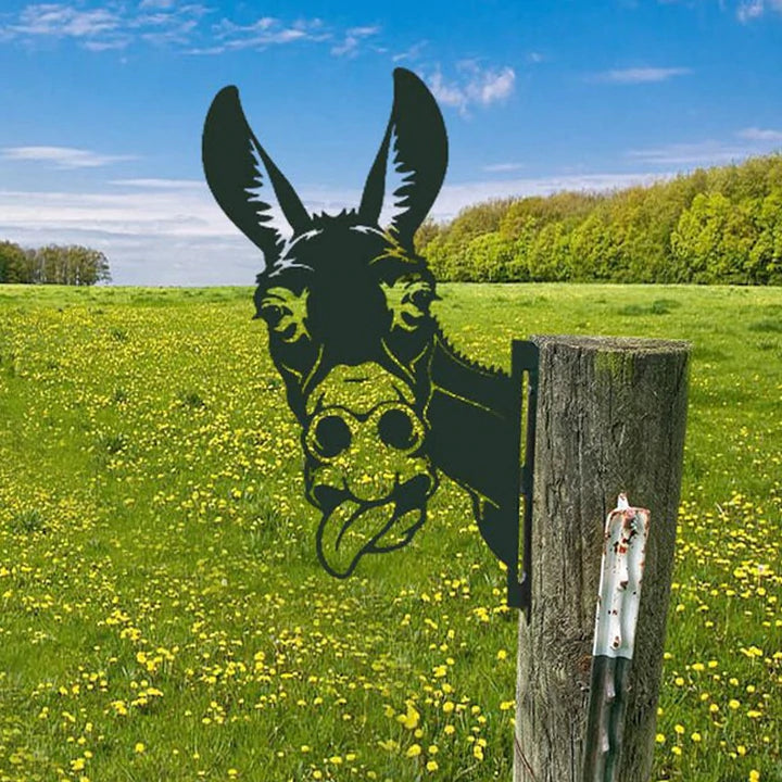 Outdoor garden farm peeping goat metal artwork interior decoration (meaning pastoral, natural and friendly)