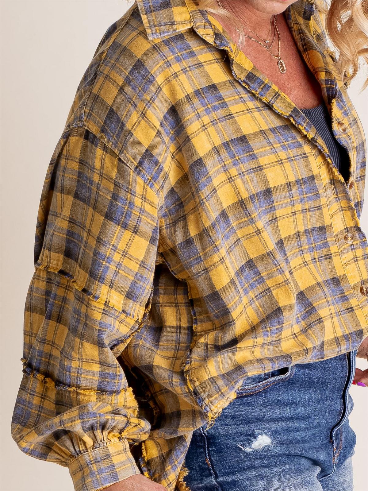 👚Women's Seams Raw Edge Washed Oversized Shirt Jacket with Pockets