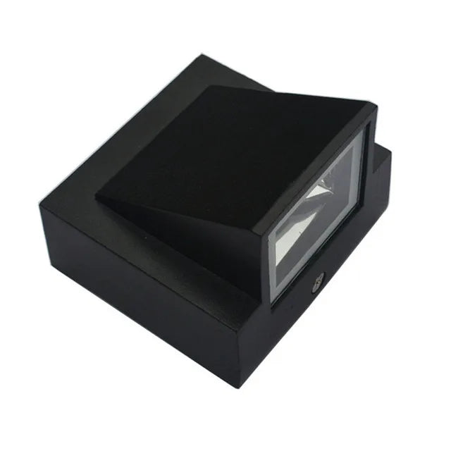 LED Outdoor Waterproof Wall Lamp