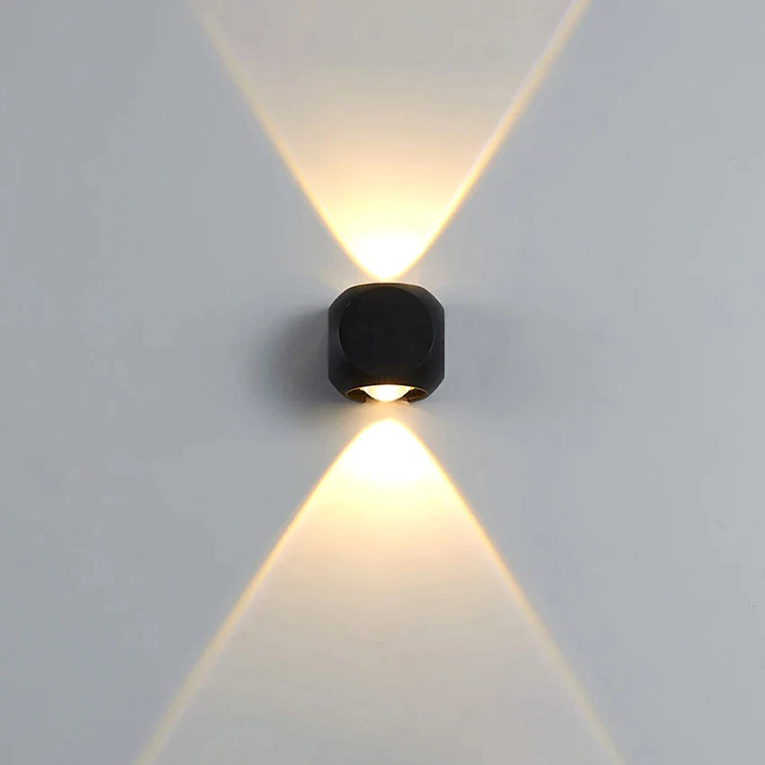 Outdoor Garden Waterproof  Wall Sconce