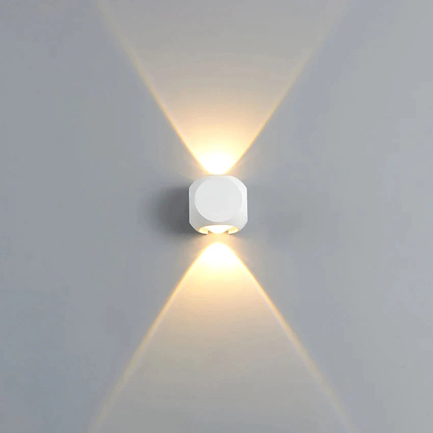 Outdoor Garden Waterproof  Wall Sconce