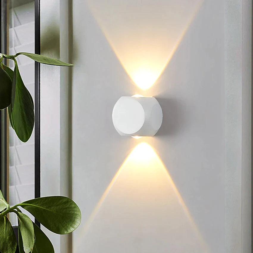 Outdoor Garden Waterproof  Wall Sconce